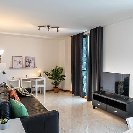 Atlantic Town 3 - Free Parking Apartment Ponta Delgada  Exterior photo